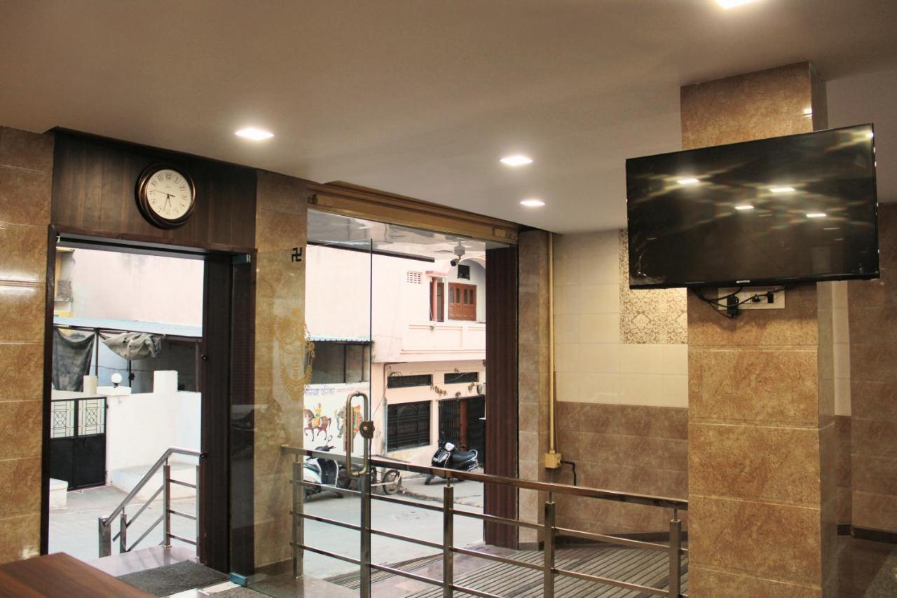 Maruti Group Of Hotels - Shri Naman Натхдвара Экстерьер фото