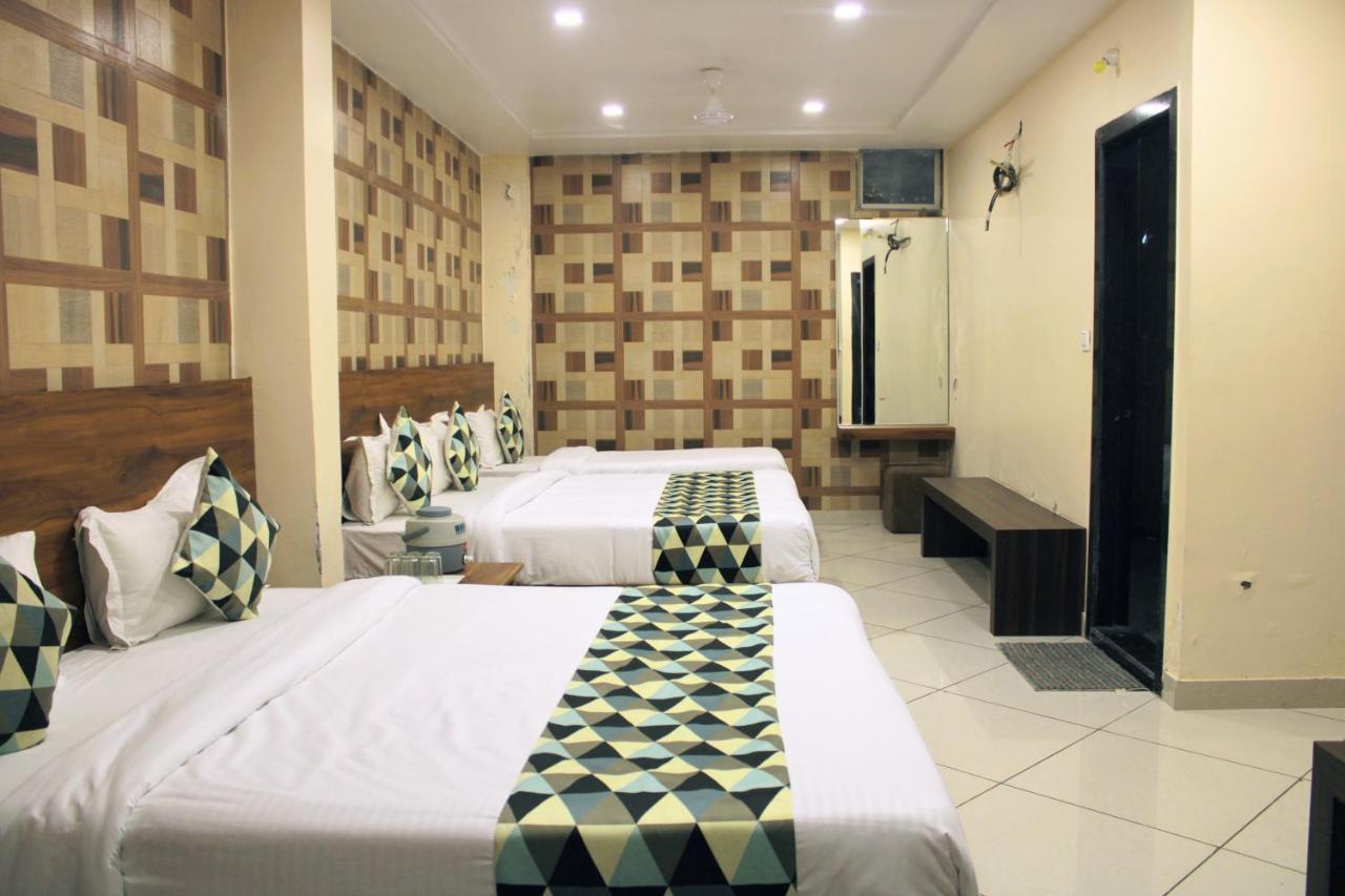 Maruti Group Of Hotels - Shri Naman Натхдвара Экстерьер фото